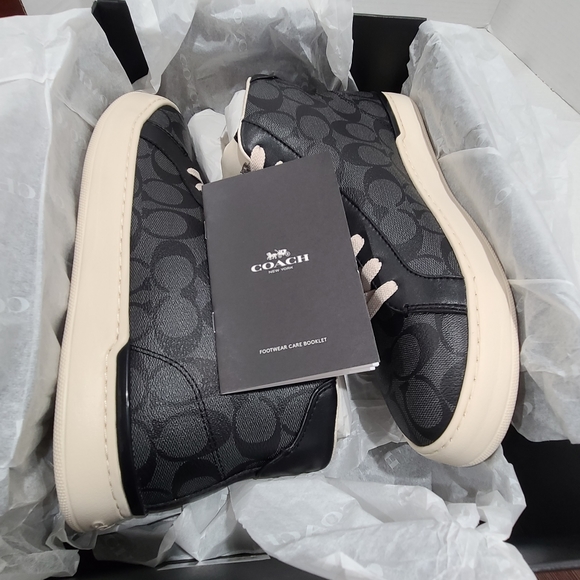 Coach black leather high tops Brand new Size 10.5D with OG box - Picture 6 of 7